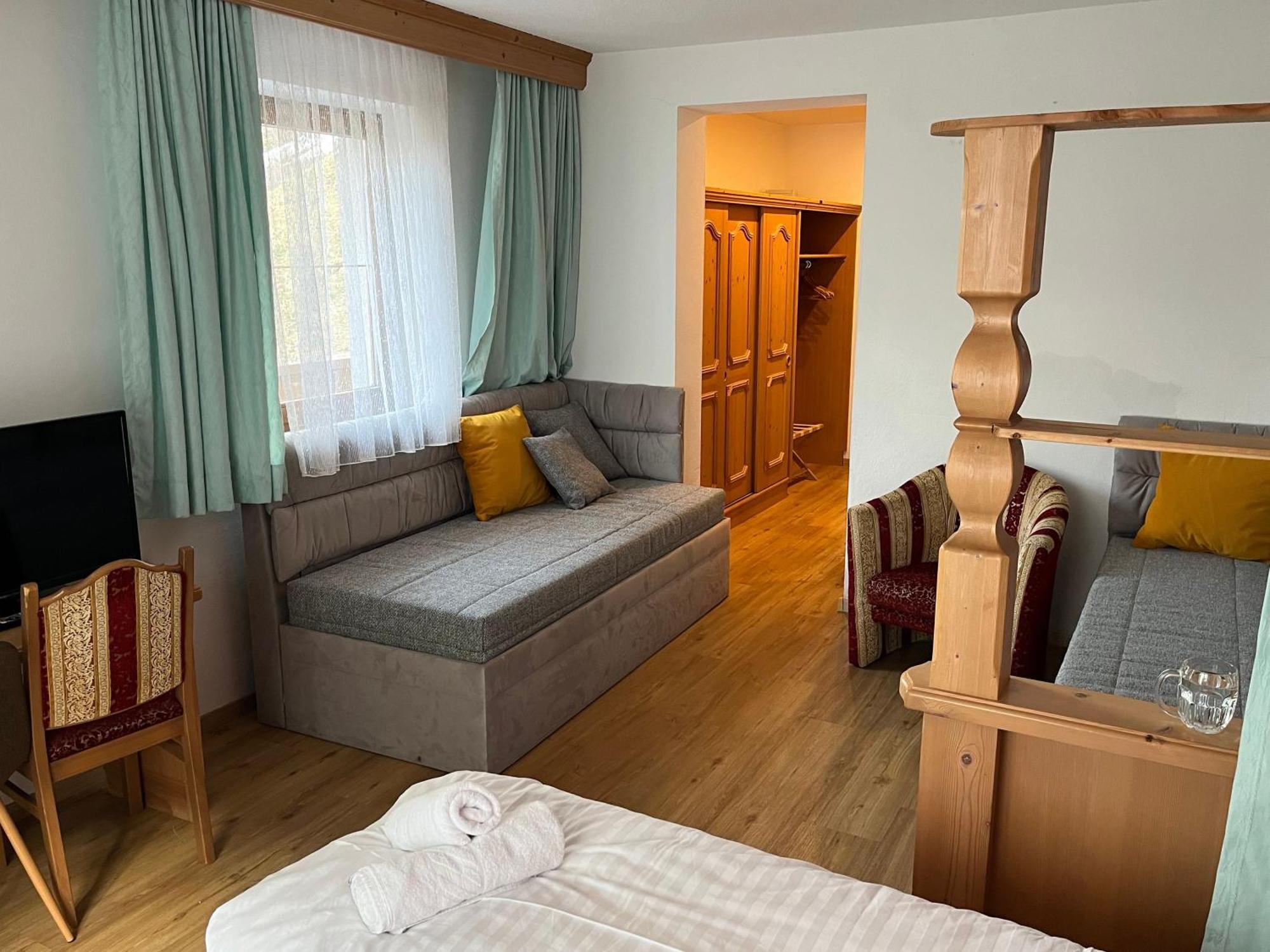 Tieflehner Hof Pitztalhaus Hotel 장크트 리온하드 임 피츠탈 외부 사진