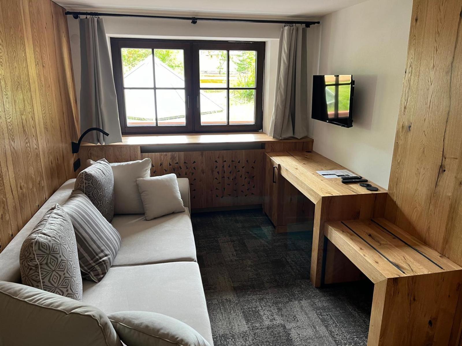 Tieflehner Hof Pitztalhaus Hotel 장크트 리온하드 임 피츠탈 외부 사진